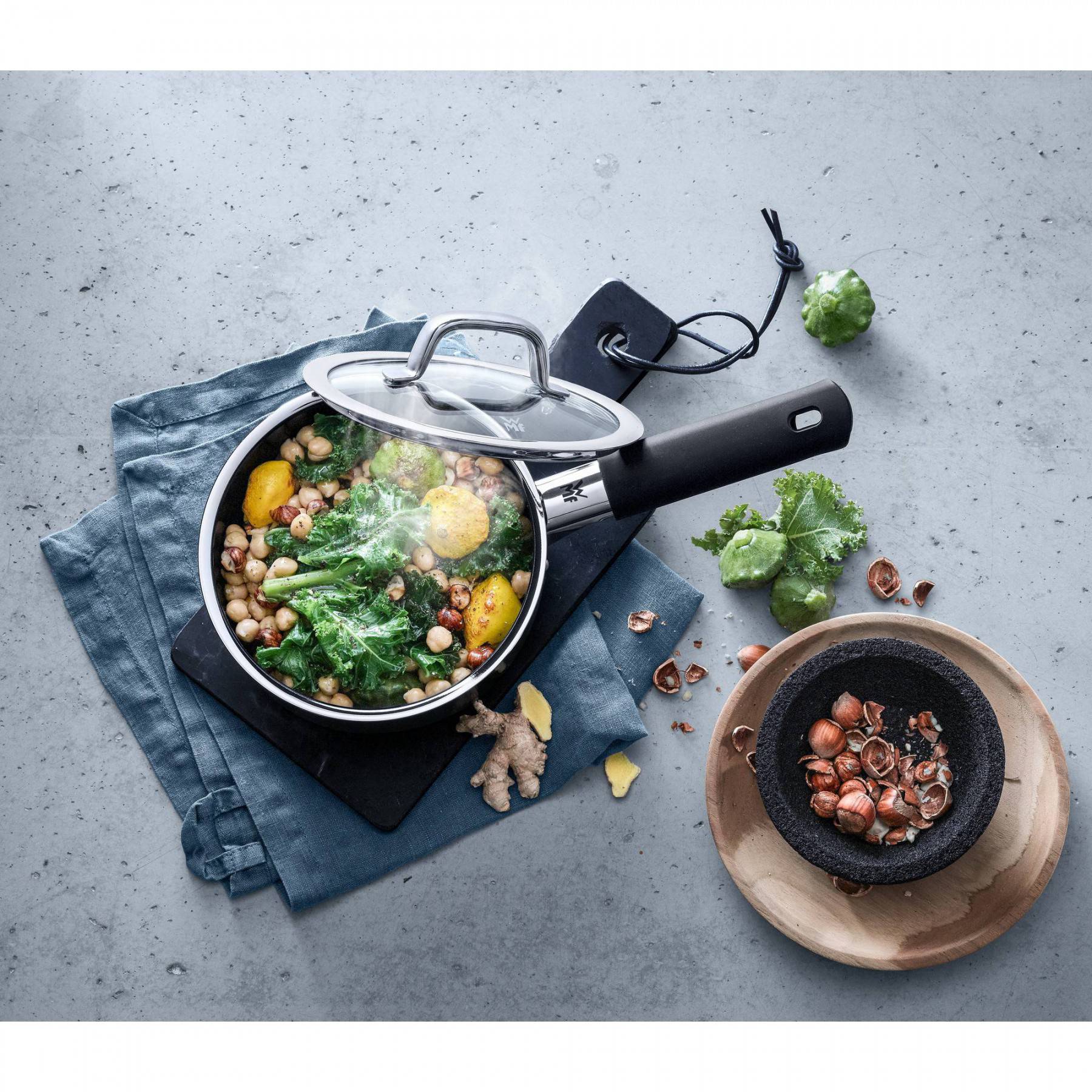 WMF Каструля 16 см Black Fusiontec | https://grandposuda.com.ua