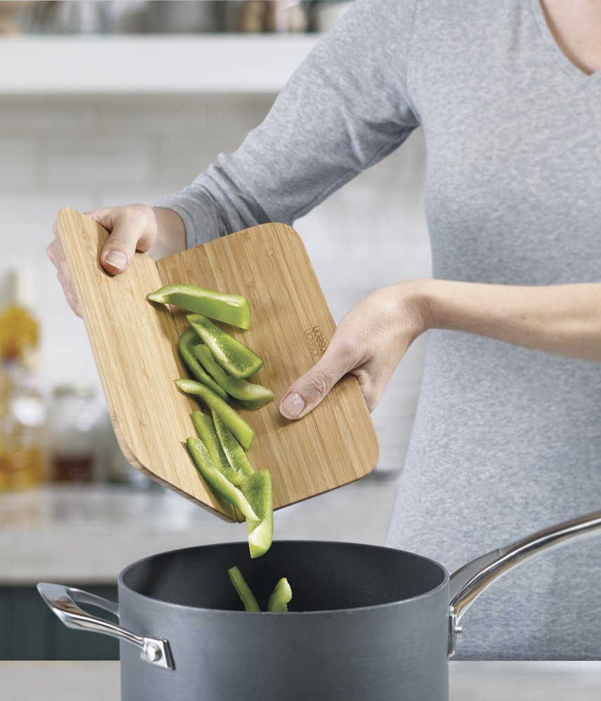Joseph Joseph Обробна дошка, бамбукове дерево Chop2Pot Small | https://grandposuda.com.ua