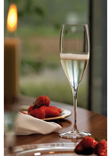 Riedel Набор бокалов Champagne Glass 250 мл, 2 шт, хрусталь, Grape | https://grandposuda.com.ua