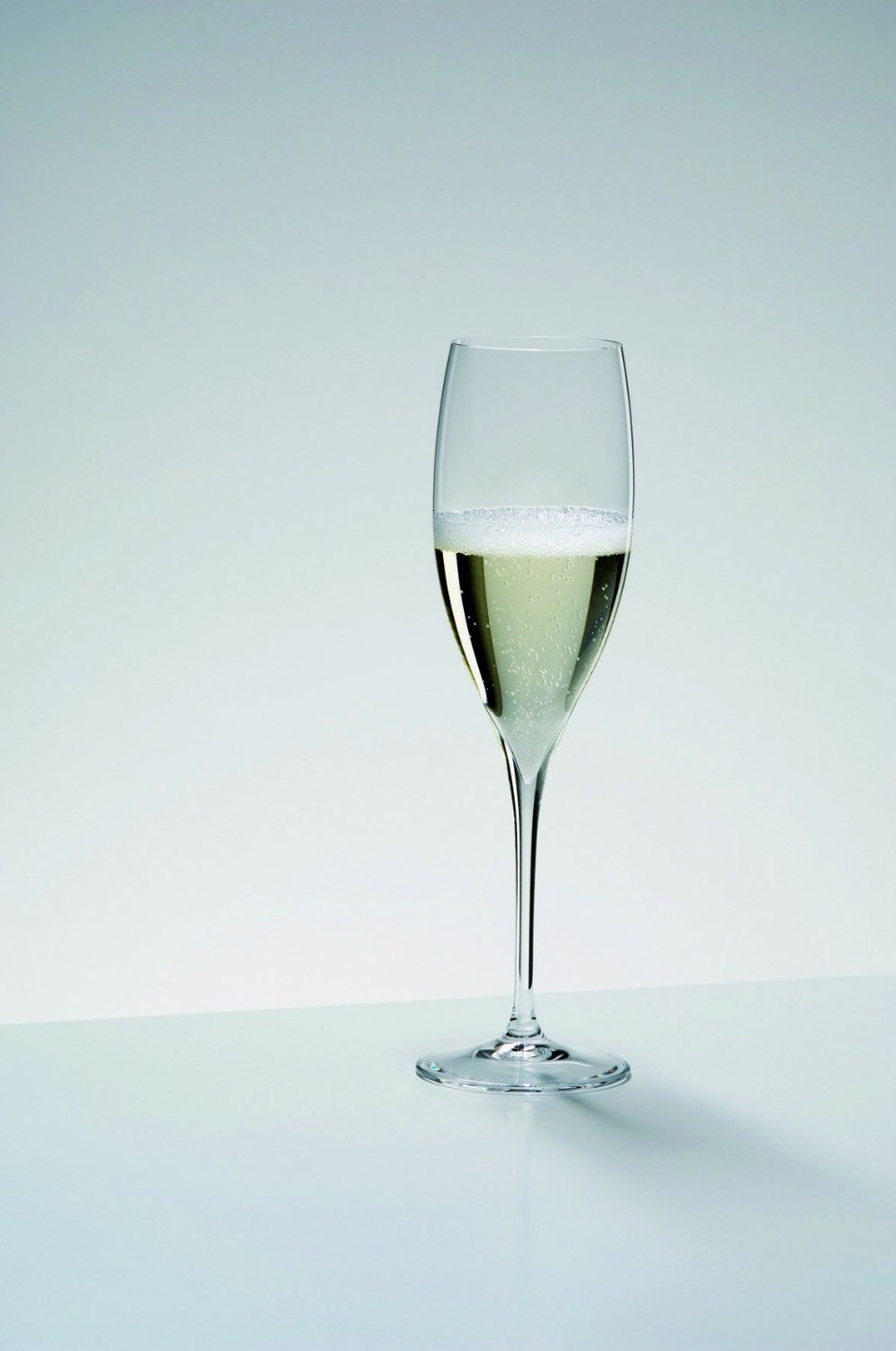Riedel Набор бокалов Champagne Glass 250 мл, 2 шт, хрусталь, Grape | https://grandposuda.com.ua