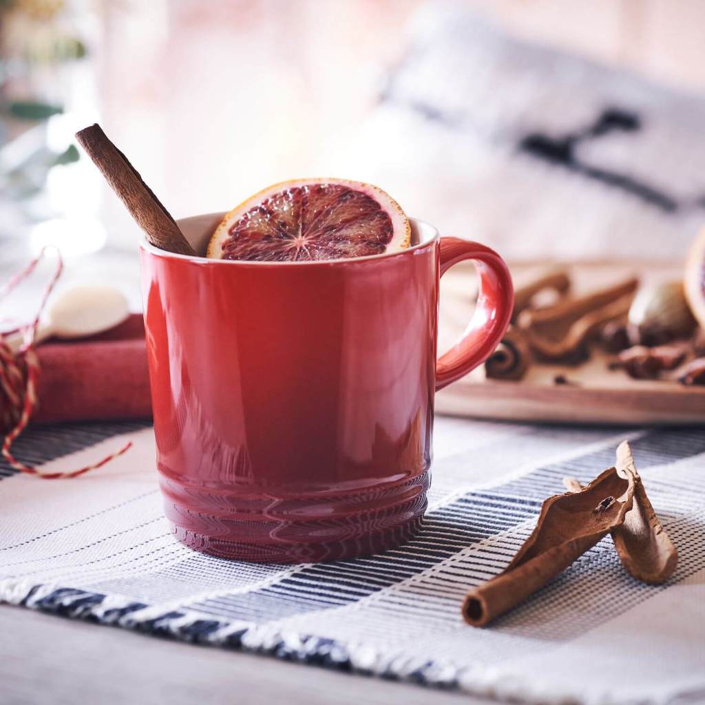 Le Creuset Кружка 350 мл вишневая Cerise | https://grandposuda.com.ua