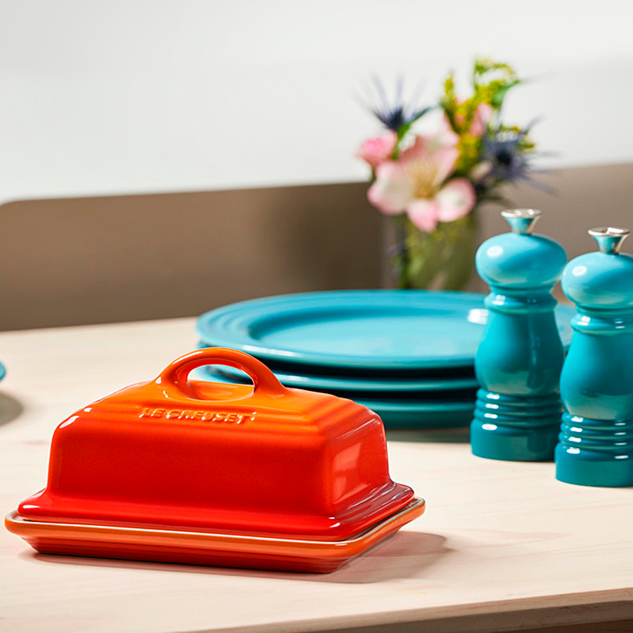 Le Creuset Маслянка Flame | https://grandposuda.com.ua
