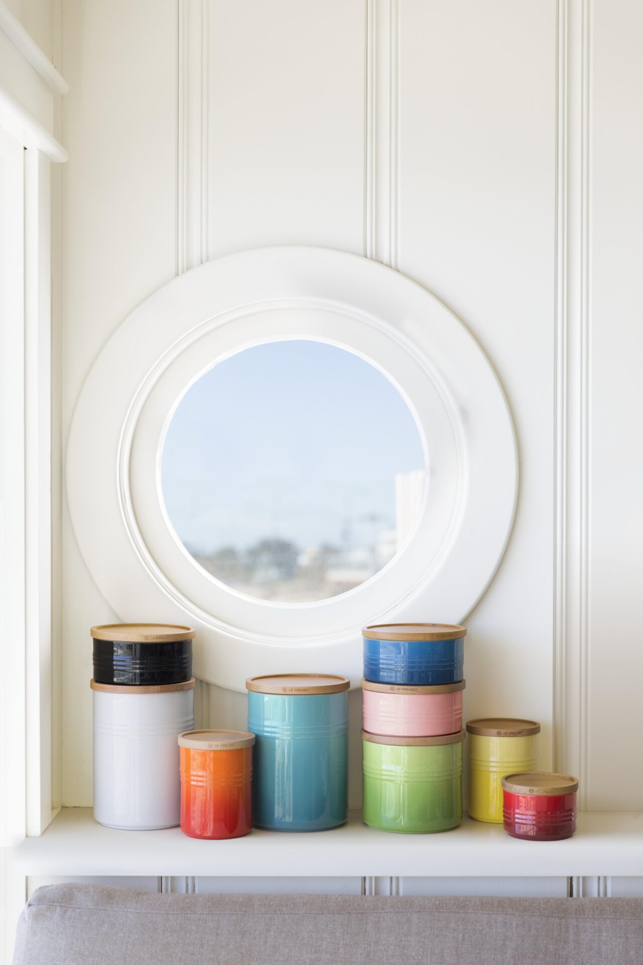 Le Creuset Ємність для лопаток 1,0 л, жовтий | https://grandposuda.com.ua