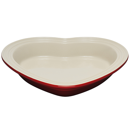 Le Creuset Форма для выпечки в виде сердца, красная | https://grandposuda.com.ua