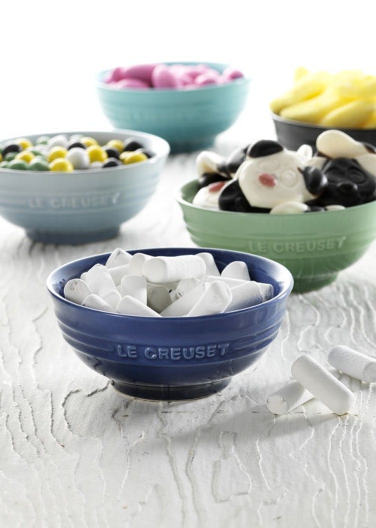Le Creuset Салатниця 25 см, вишнева | https://grandposuda.com.ua