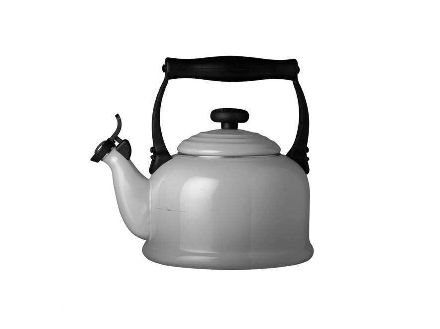 Le Creuset Чайник со свистком 2,1 л, серый Tradition Perlgrau | https://grandposuda.com.ua
