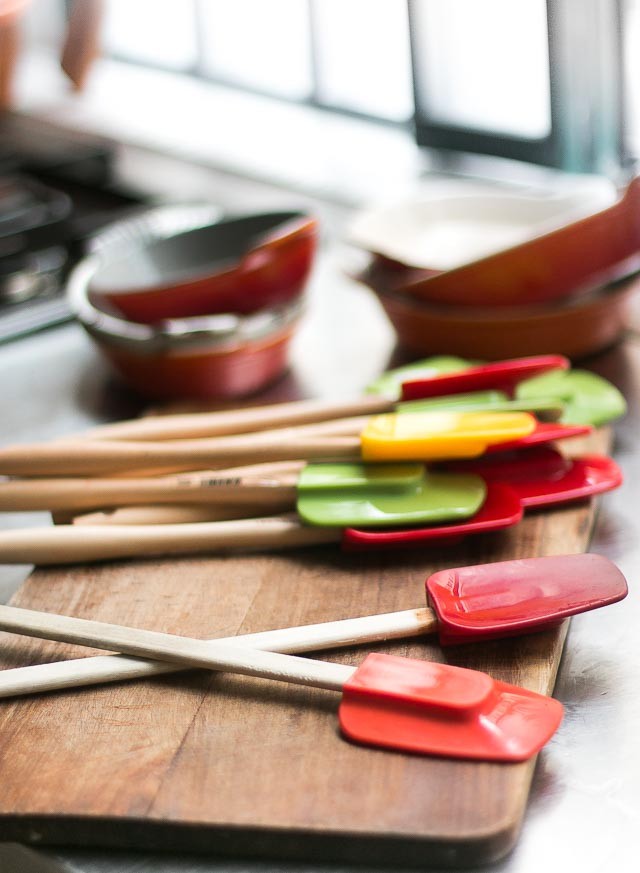 Le Creuset Лопатка середня, фіолетовий | https://grandposuda.com.ua
