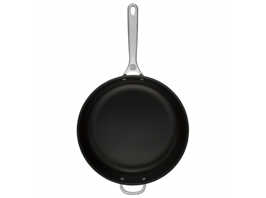 Le Creuset Сковорода 28 см з антипригарним покриттям 3-Ply Plus | https://grandposuda.com.ua