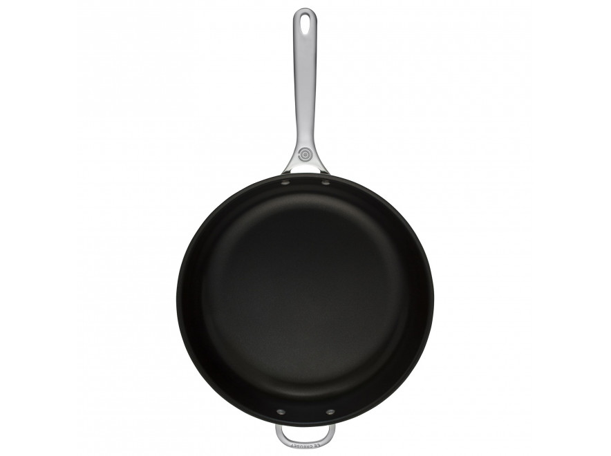 Le Creuset Сковорода 32 см з антипригарним покриттям 3-Ply Plus | https://grandposuda.com.ua