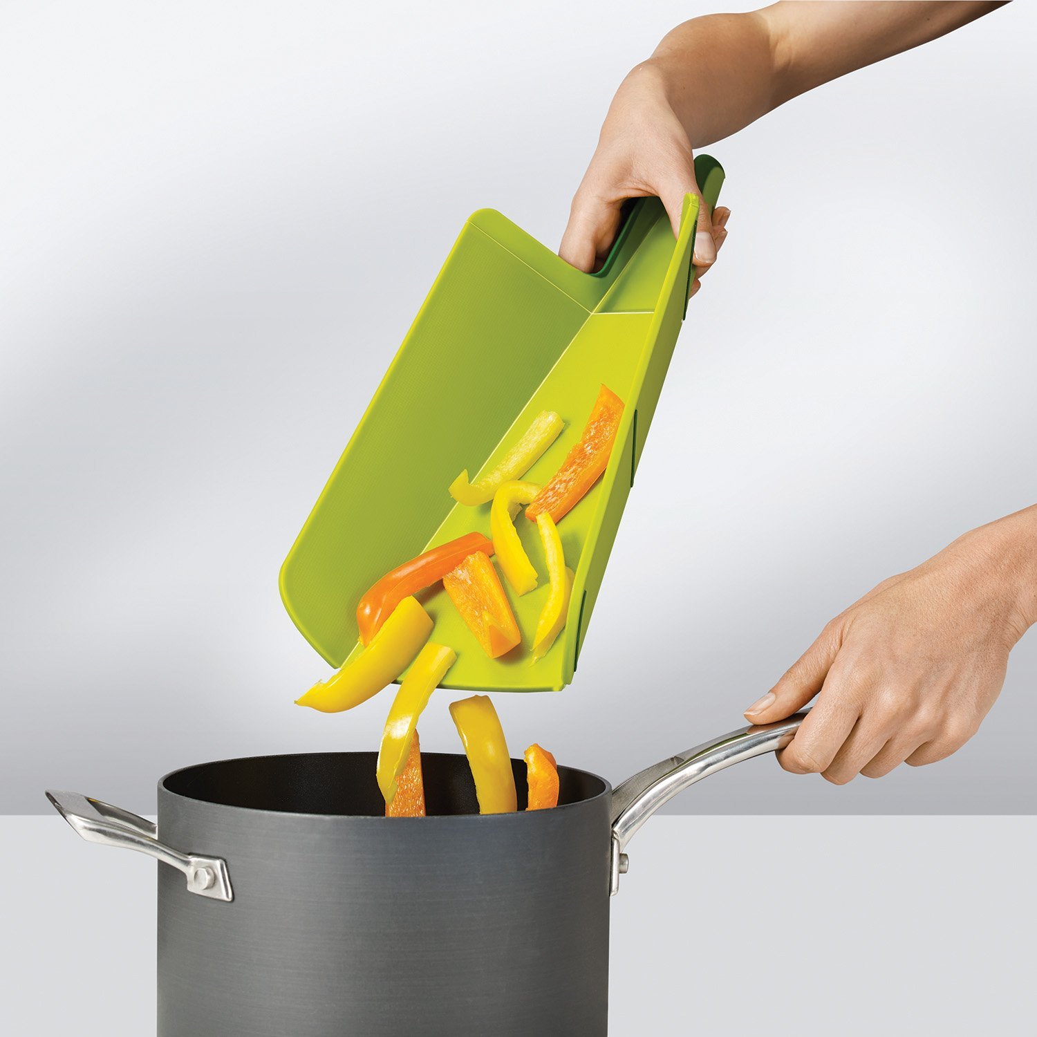 Joseph Joseph Разделочная доска зеленая Chop2Pot Plus Large | https://grandposuda.com.ua